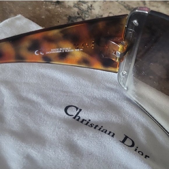 Dior Black Oversized Sunglasses - Picture 4 of 8